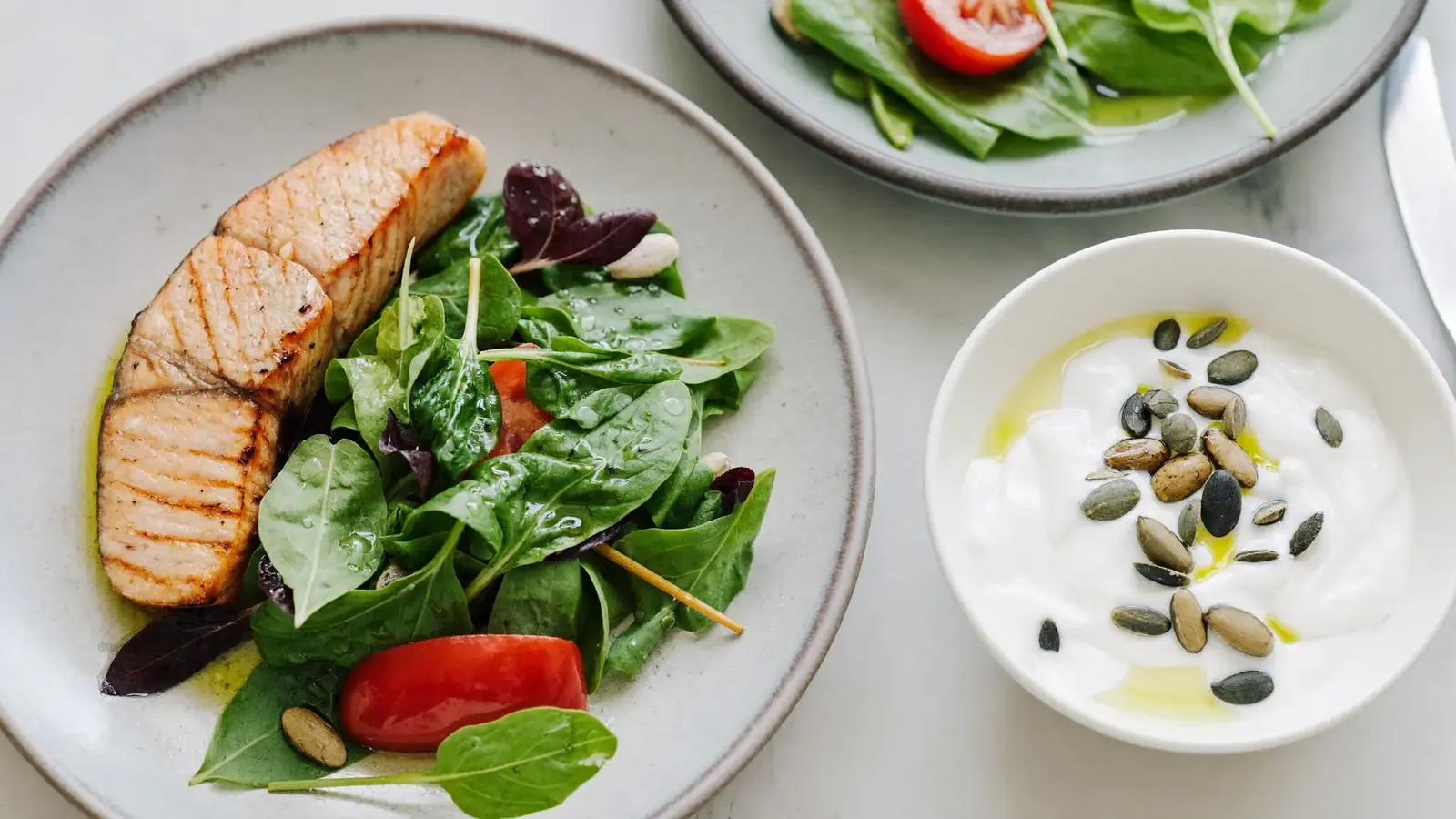 Menopause Nutrition: A Plate to Soothe Symptoms and Protect Your Bones