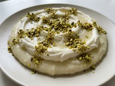 ليالي لبنان (مهلبيّة السميد بالقشطة)