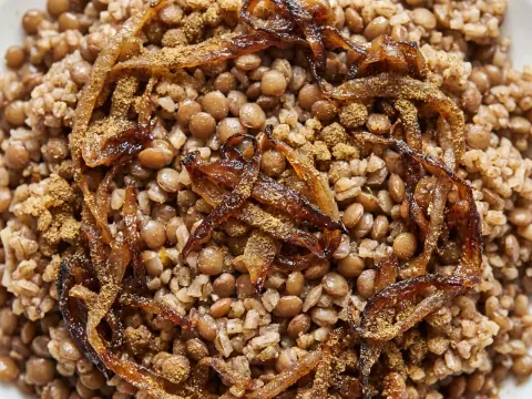 Lentil and Bulgur Mujaddara